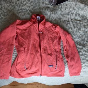 Patagonia Women's Coral Pink Fleece Zip Up Jacket - Medium